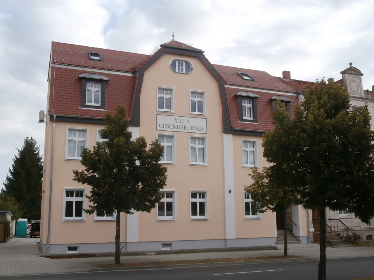 Sanierung eines Mehrfamilienhauses in Hoyerswerda